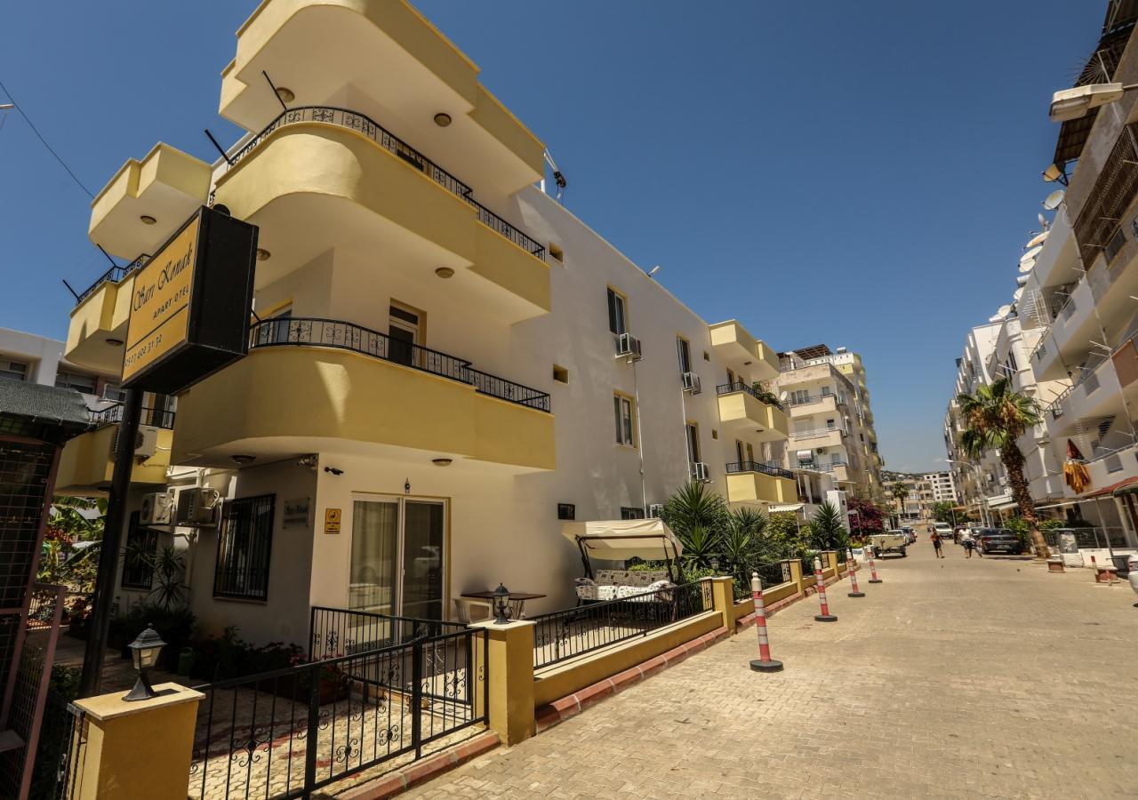 Sari Konak Apart Otel Erdemli Exterior foto